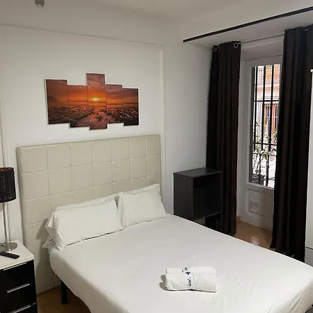 Apartamentos Day Madrid Santo Domingo Centro Gran Via Sol Malasana Exterior photo